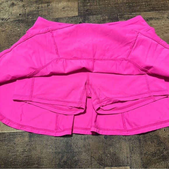 Lilly Pulitzer Luxletic Corrine Skort - Picture 4 of 6